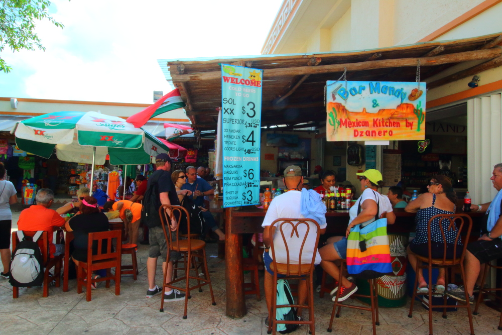 Bar Mandy and Mexican Kitchen in Cozumel, Mexico