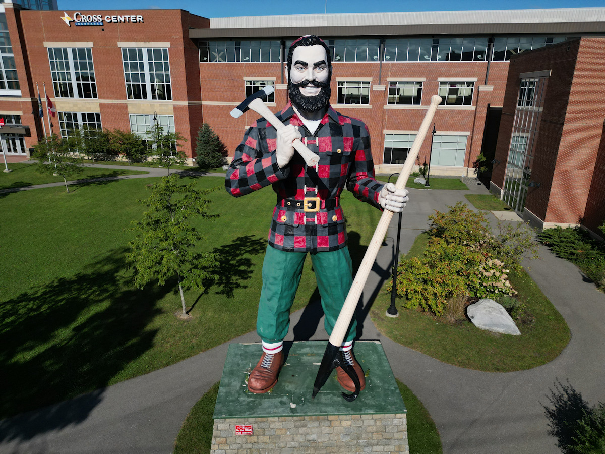 Giant statue of Paul Bunyan in Bangor, Maine