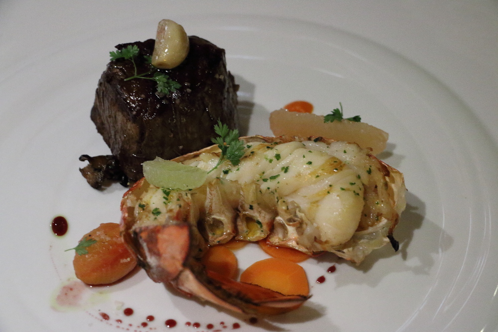 Surf and turf on Carnival Freedom