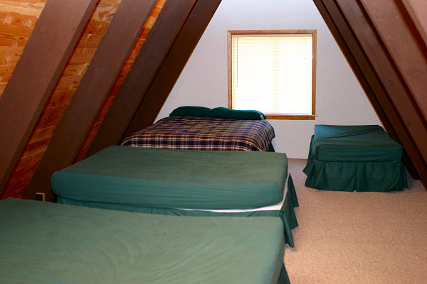 Klaustermeyer cabin loft