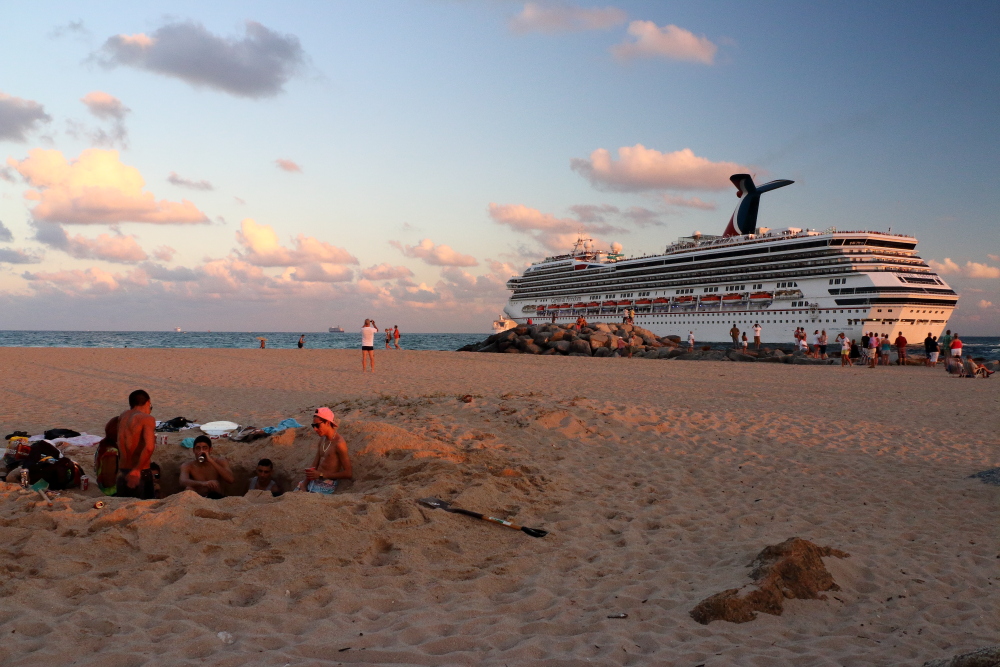 Carnival Freedom sets sail from Ft Lauderdale Florida