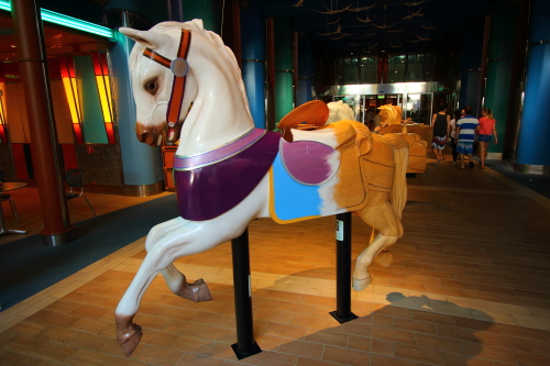 Making a carousel horse