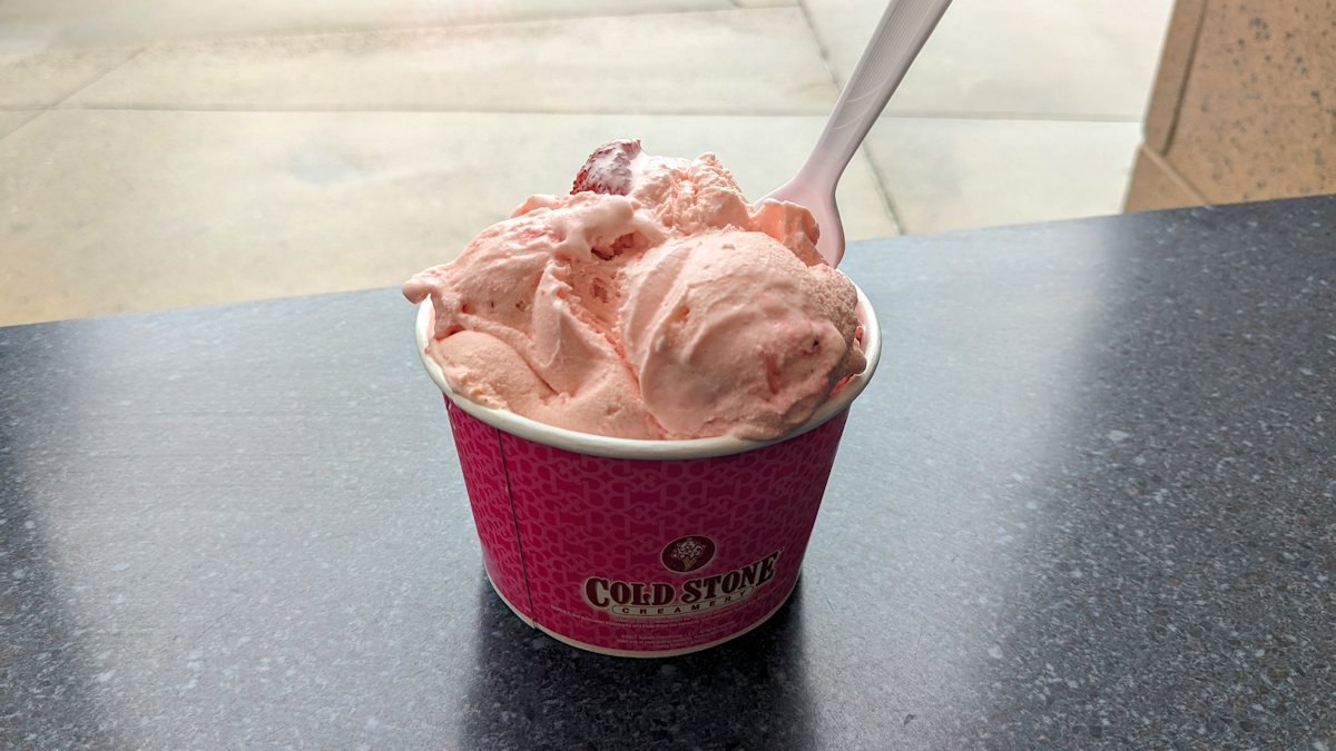 Coldstone Creamery strawberry ice cream
