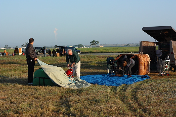 picture of pre-flight balloon setup