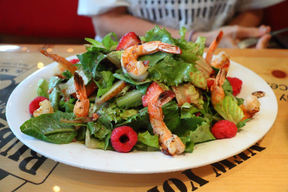Bubba Gump shrimp salad