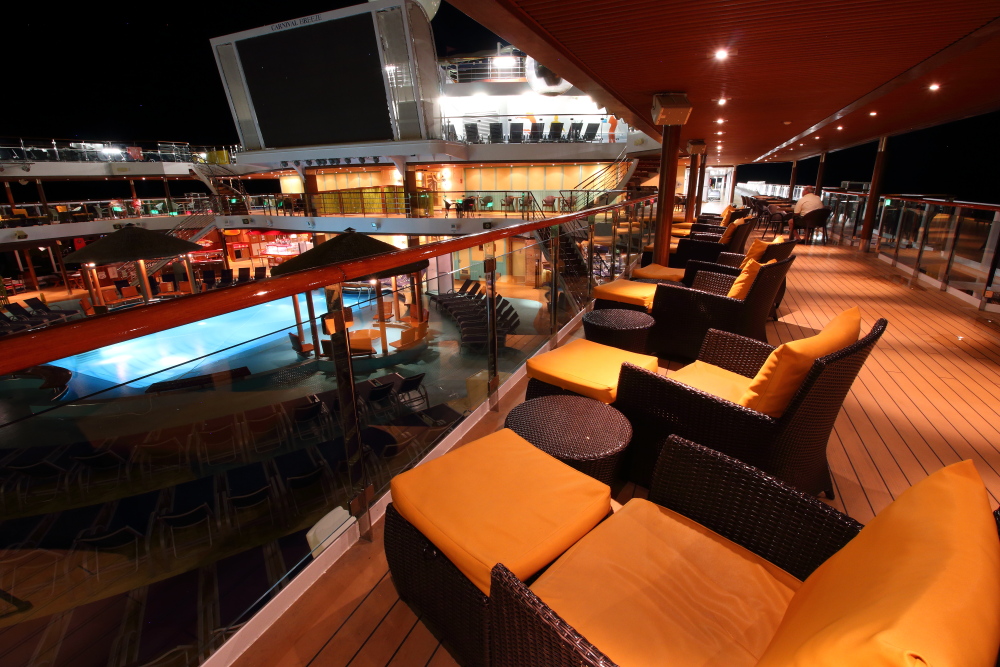Carnival Breeze movie seating