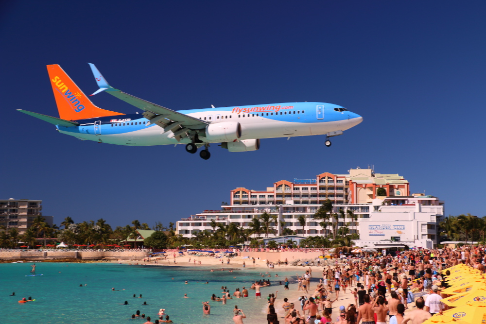 Jet landing at Maho Beach St Maarten
