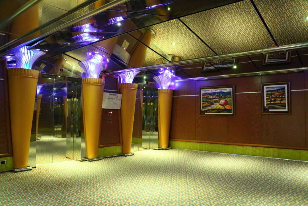 Carnival Glory elevator foyer