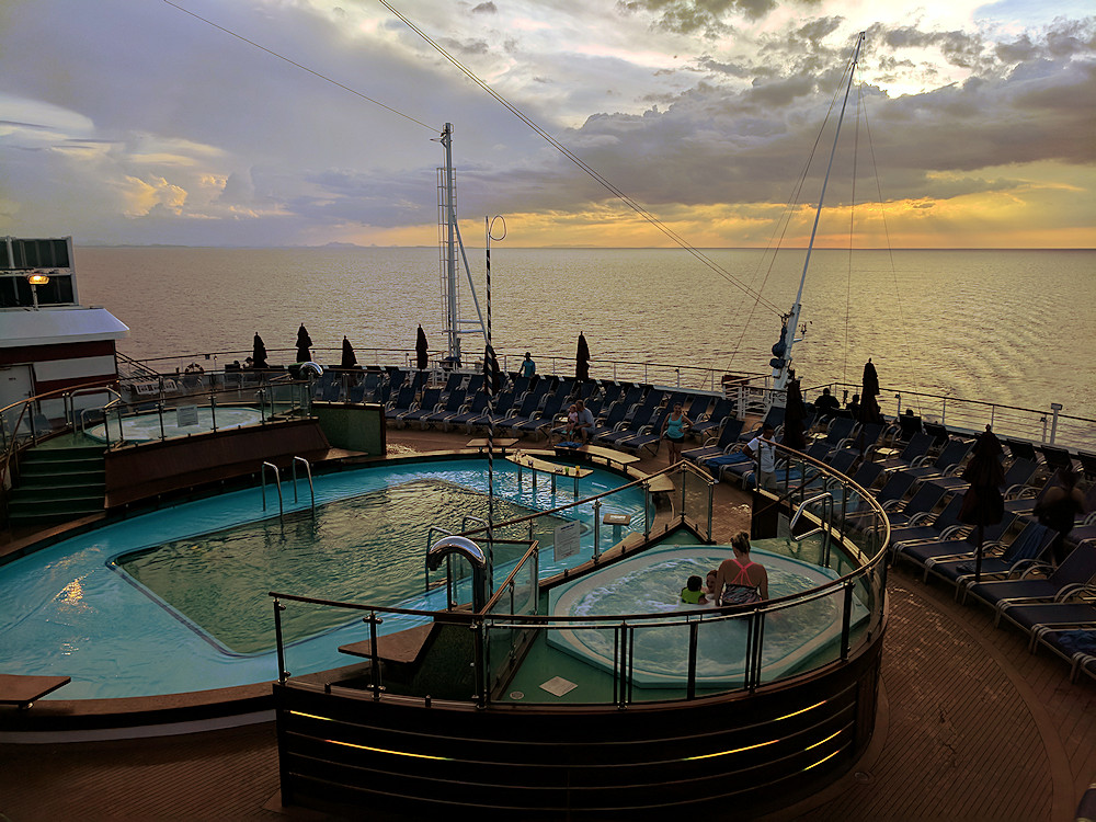 Google Pixel XL photo of sunset on cruise ship