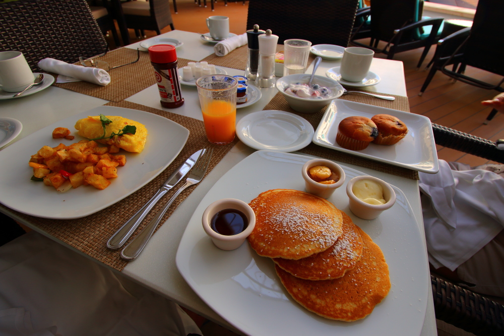 breakfast - The Haven restaurant - Norwegian Getaway