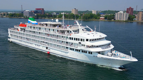 Pearl Mist cruise ship